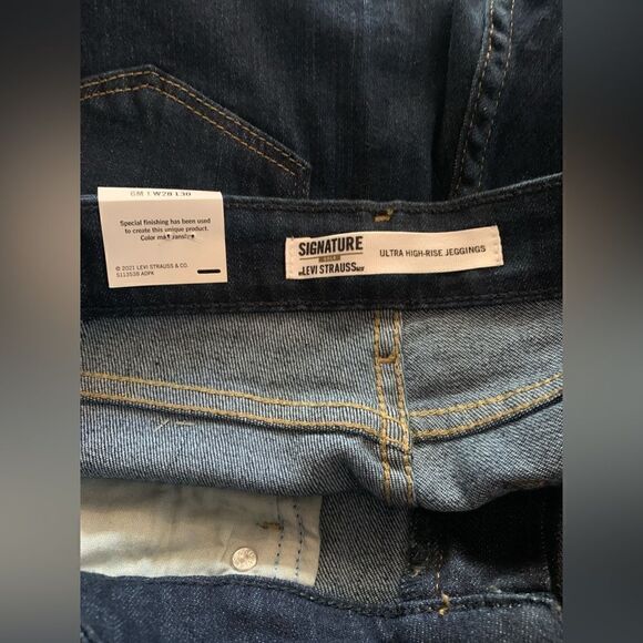 Signature Levi’s Strauss ultra high rise jeggins - Picture 5 of 5
